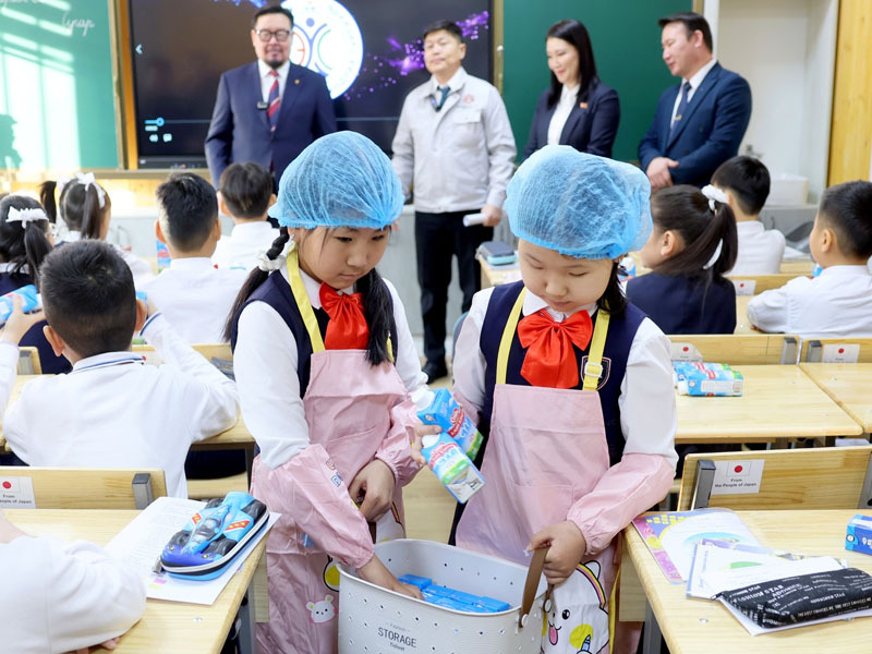 “Сүүн дархлаа” хөтөлбөрийг Улаанбаатар хотын хэмжээнд хэрэгжүүлж эхэллээ